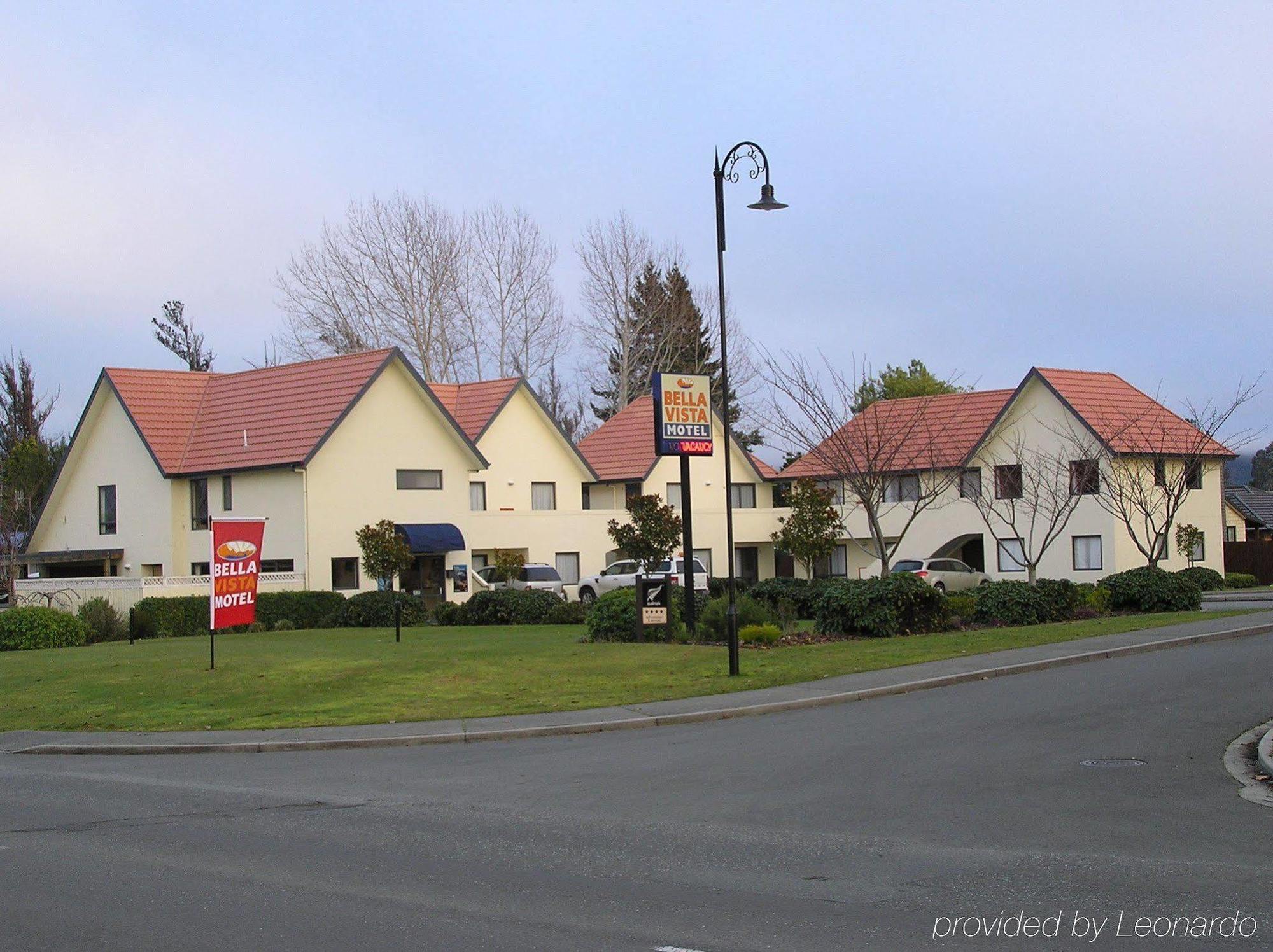 Bella Vista Motel Те-Анау Экстерьер фото