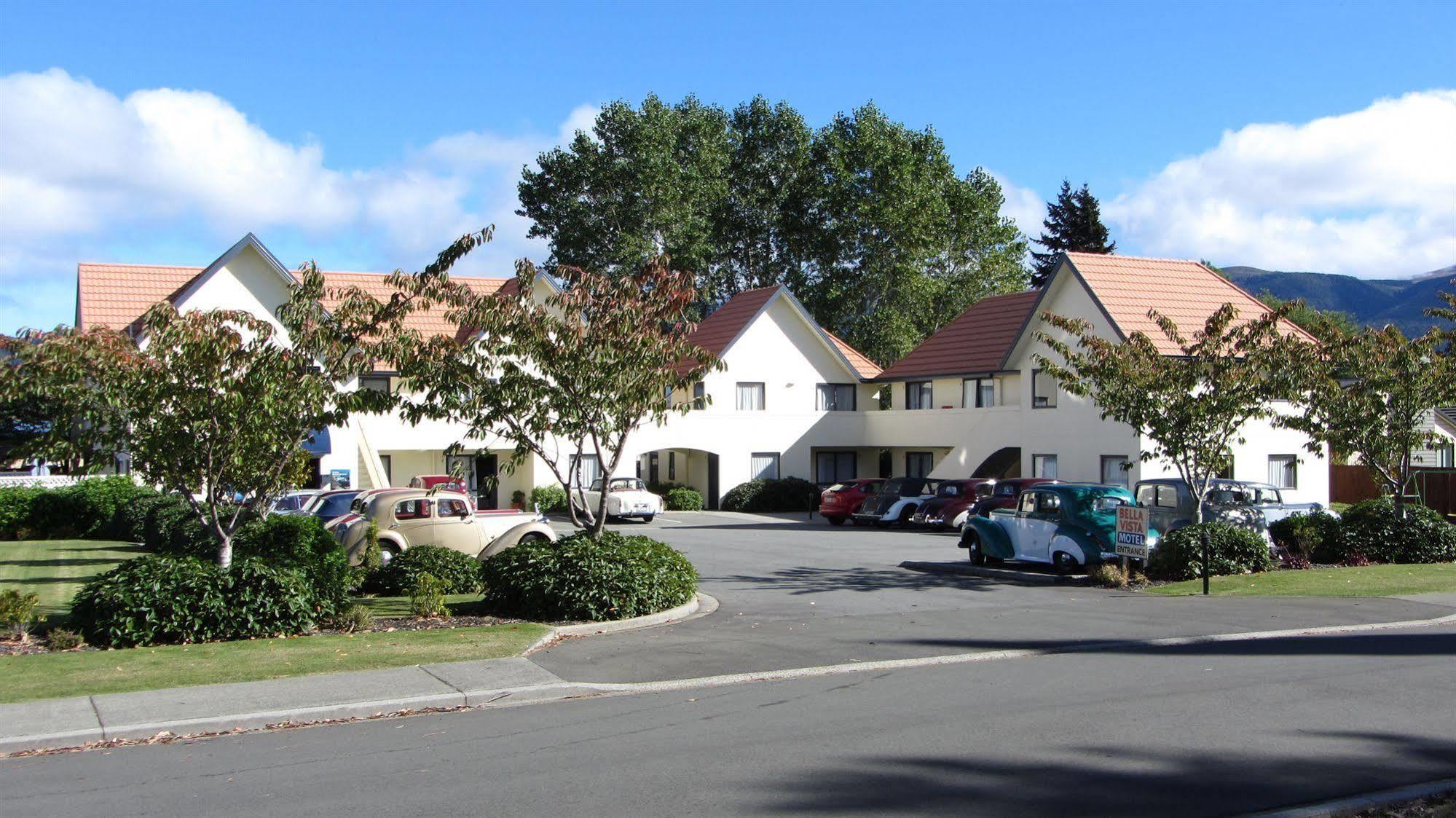 Bella Vista Motel Те-Анау Экстерьер фото